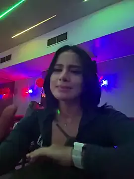 Ale_Lewis on StripChat