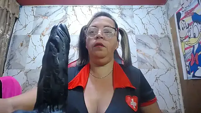 alina_maturehot — double penetration