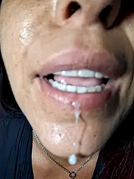 allyson22andy on StripChat