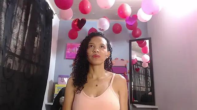 alma_azul on StripChat 