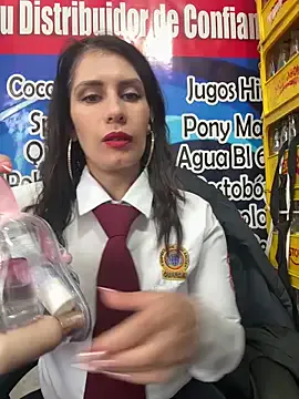 Alysson-- on StripChat