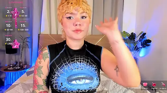 Amy_art on StripChat