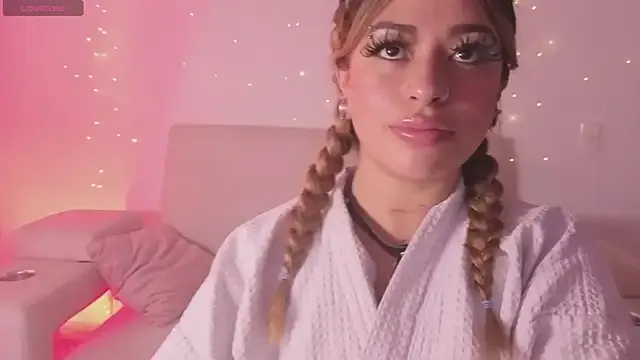 amy_nicolee on StripChat