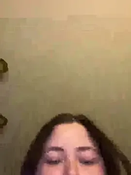 Amytightwethole4you — Dildo Deepthroat