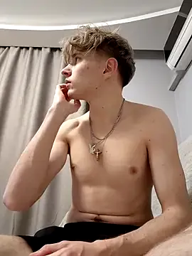 And25bn on StripChat