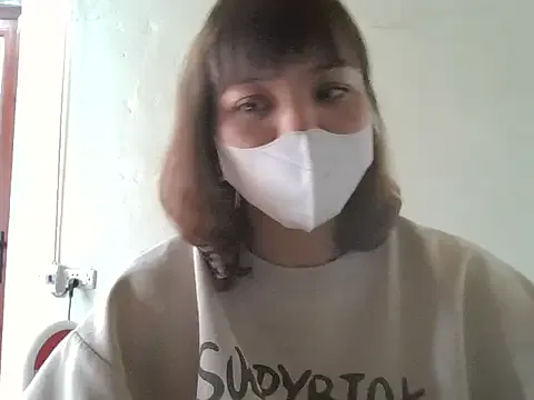 Angela-Eira on StripChat