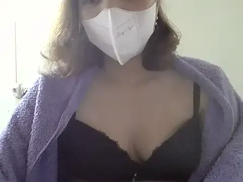 Angela-Eira on StripChat