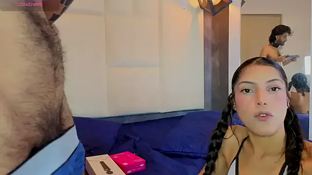 Arah_issaa on StripChat