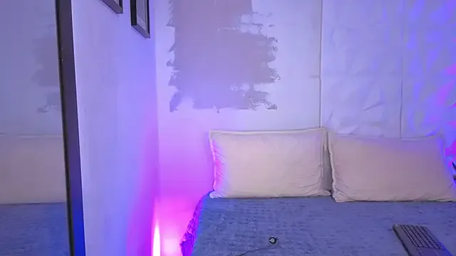 AuroraLanee_ on StripChat