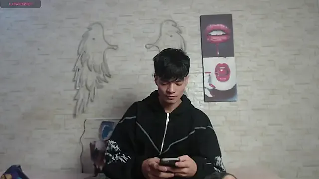 axel_milo_kairo_and_noa on StripChat