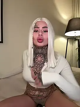 bambixboo on StripChat