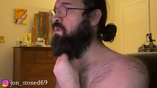 beardedfantasydaddy on StripChat