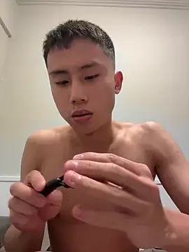 Benson18y — Freechat on StripChat