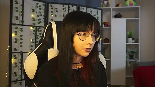 BereniceBattersby on StripChat 