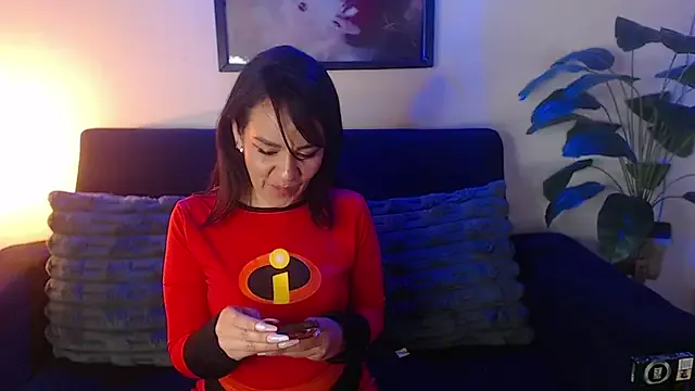 brandi_bae1 on StripChat