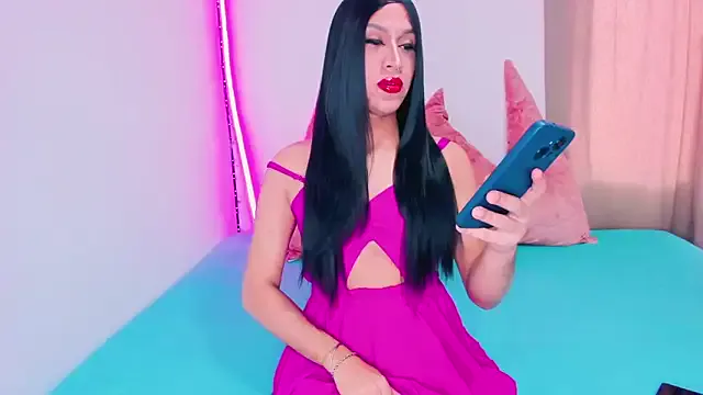 Candace_Queen —  I WANT A WHORE TO FUCK ME ASS