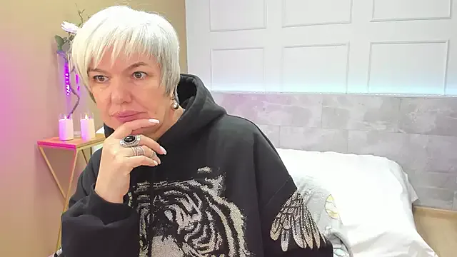 CarmenSoft on StripChat