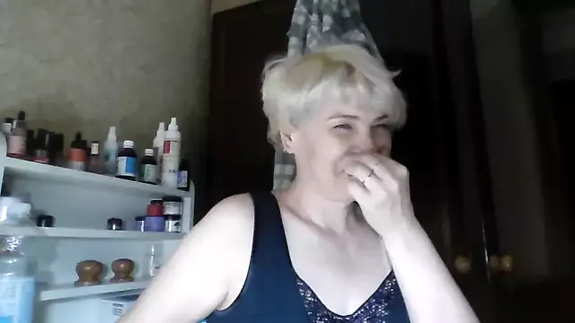 Catty_Lady on StripChat 