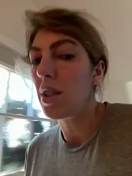 CelestialRuby on StripChat