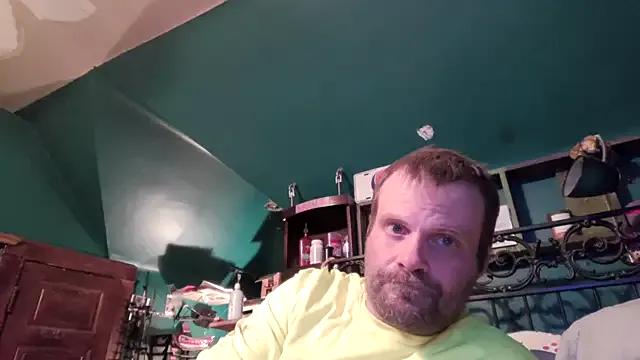 charactrzero on StripChat