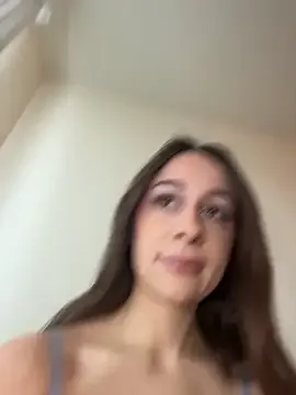 ChiaraSommer on StripChat
