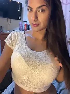 chicachocolate01 on StripChat 