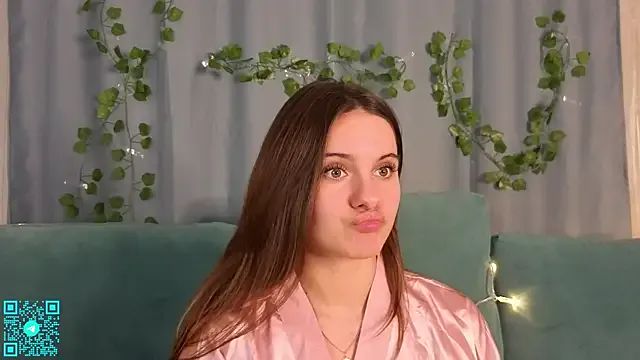 chloemilka on StripChat