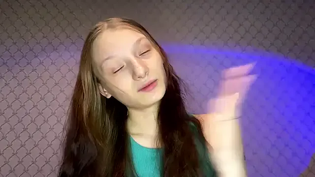 Cleonoth2o on StripChat