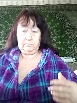 CrystalLime6411 — Freechat on StripChat