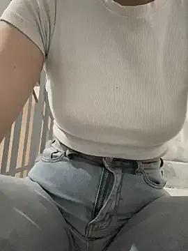 Cumonmme — Let the drool on your bare tits