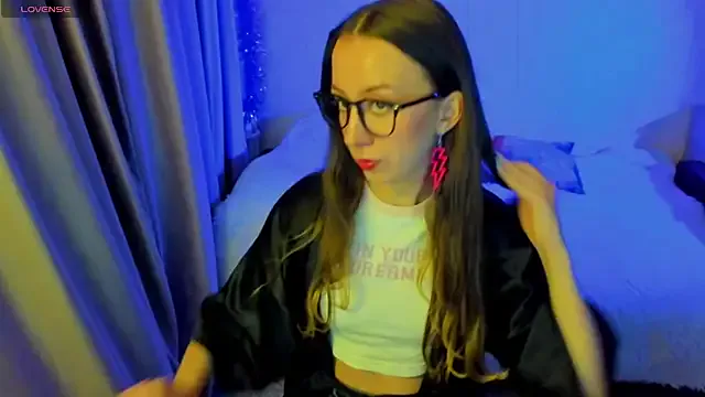 CurlySteph on StripChat