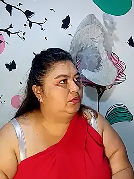 curvy_diva_ on StripChat