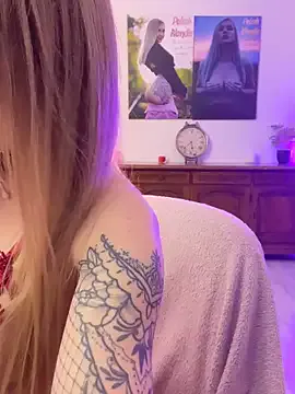 Cute-Alice on StripChat