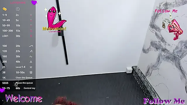 DalayMoore on StripChat