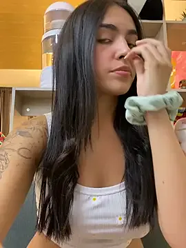 DaphneUwu on StripChat