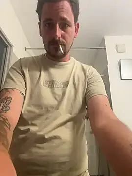 defbond420 on StripChat