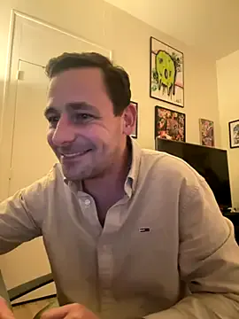 defbond420 on StripChat