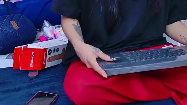 Derieri_D on StripChat