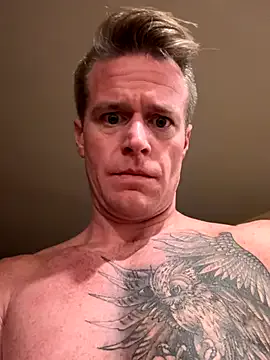 DILFiGuess1 on StripChat