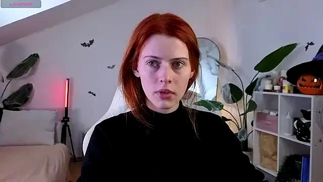 doll_lesli — Tease Nipples