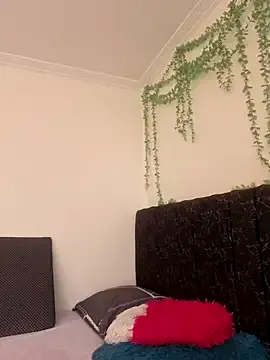 Ebony_love07 on StripChat