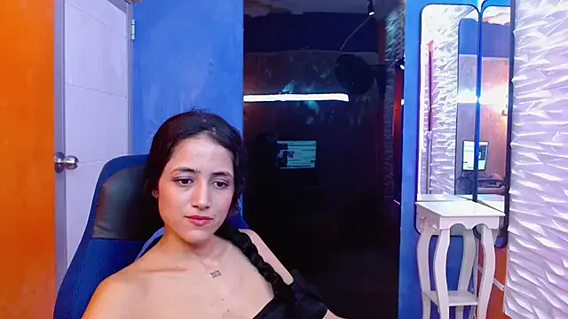 emily_rz1 on StripChat