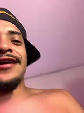 eross_chipre_ on StripChat