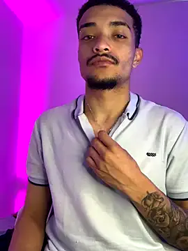 eross_chipre_ on StripChat