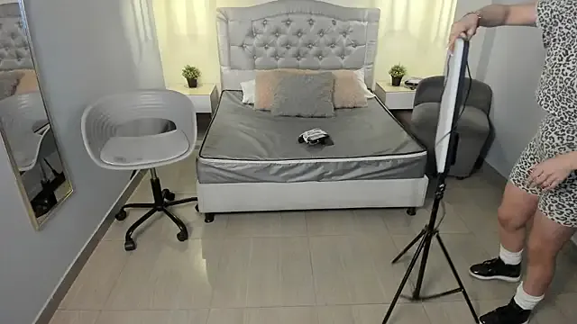 escarleth__ on StripChat