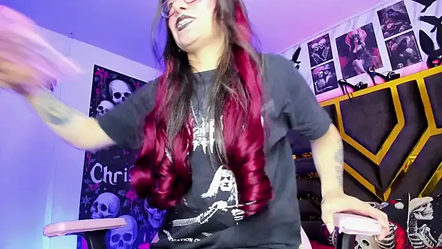 Evangelinejoness_ on StripChat