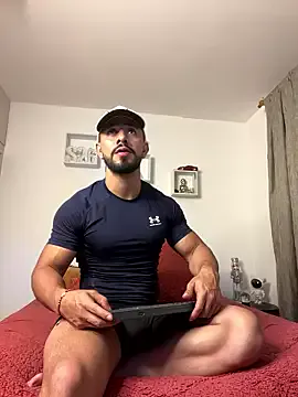 Ezzio_Scolaro on StripChat