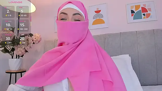 fatiima_ on StripChat