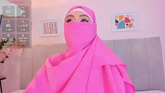 fatiima_ on StripChat