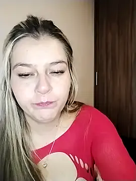 Fernandar2025 on StripChat